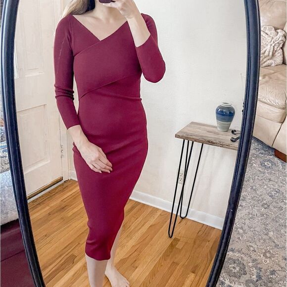 Theory Daverin Lustrate Sheath Dress in Burgundy S - Picture 1 of 9